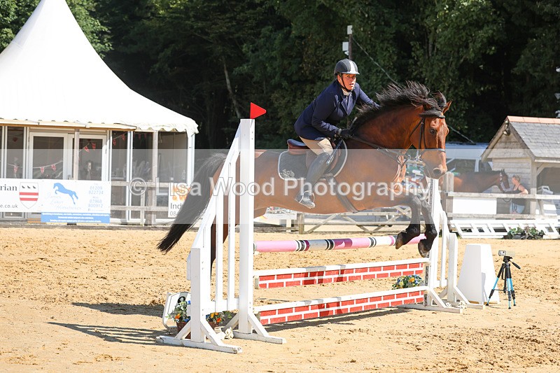 3E7A1414 - Class 9: 80cm Senior