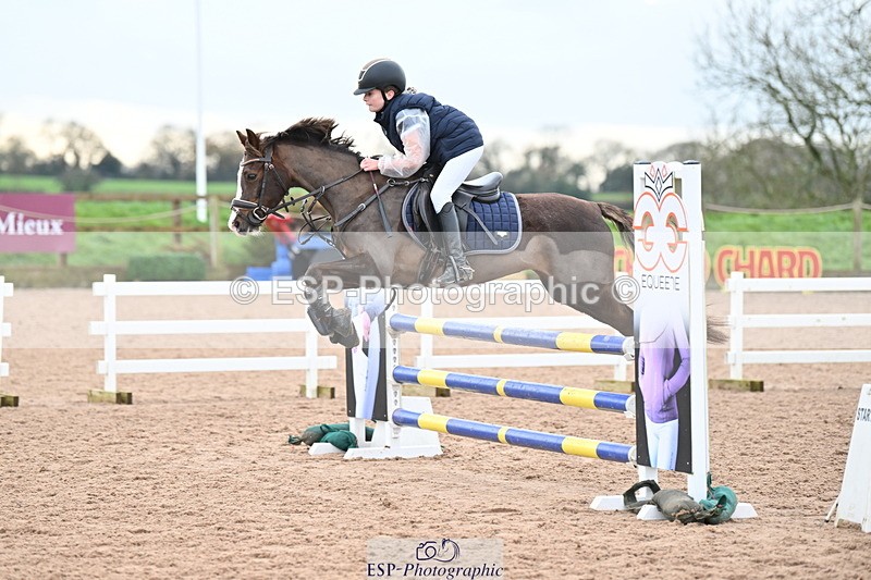 231203A-134759-01479 - Cls 23 Stepping Stones 128cm & 138cm