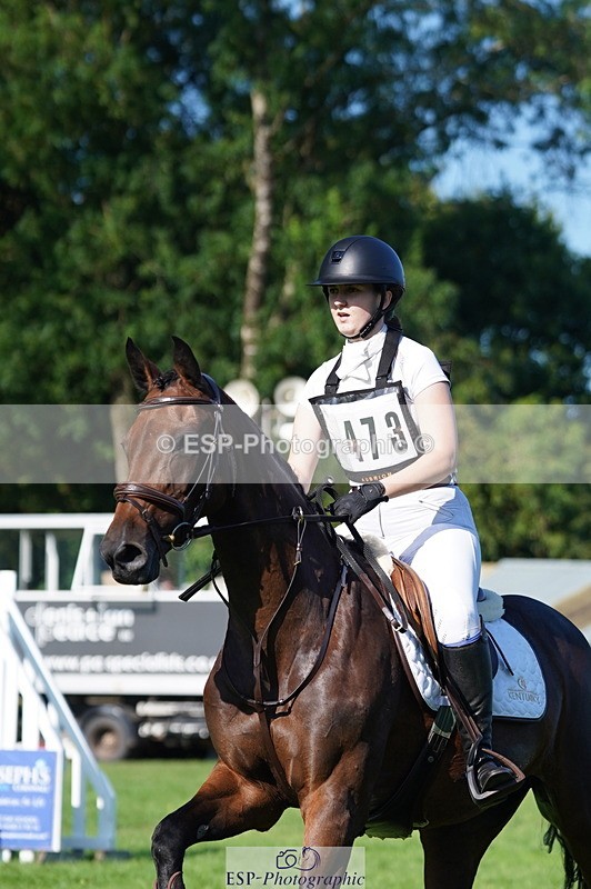 240811A-171214-06567 - 473