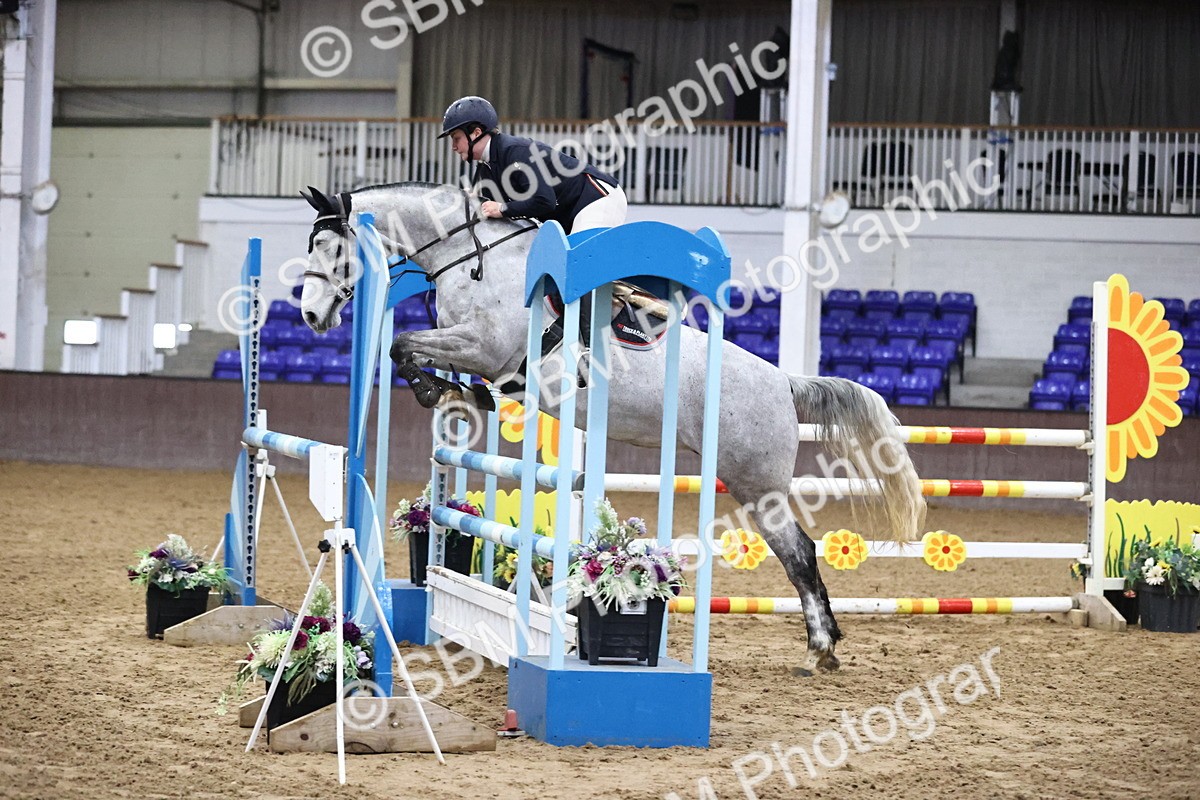 SBM_005365 - Class 17 - Senior Newcomers 1.10m