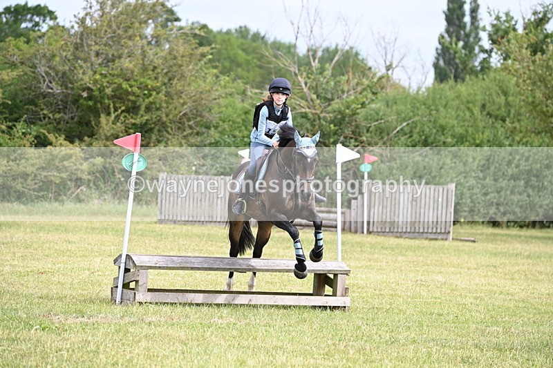 WJ6_6364 - 60cm XC Time 10:17 to 10:49