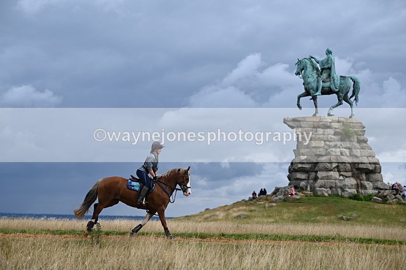 DSC_4574 - Time at Statue 09:50 to 11:09