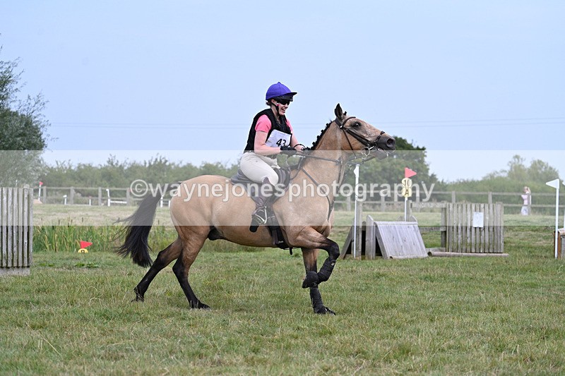 WJ7_8206 - 80cm XC Time 15:26 to 15:43