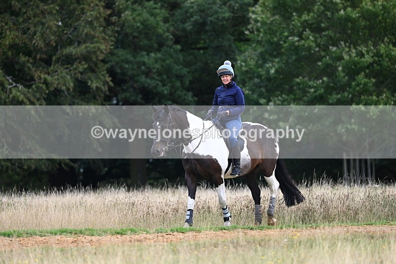 DSC_4872 - Time at Statue 11:10 to 11:42