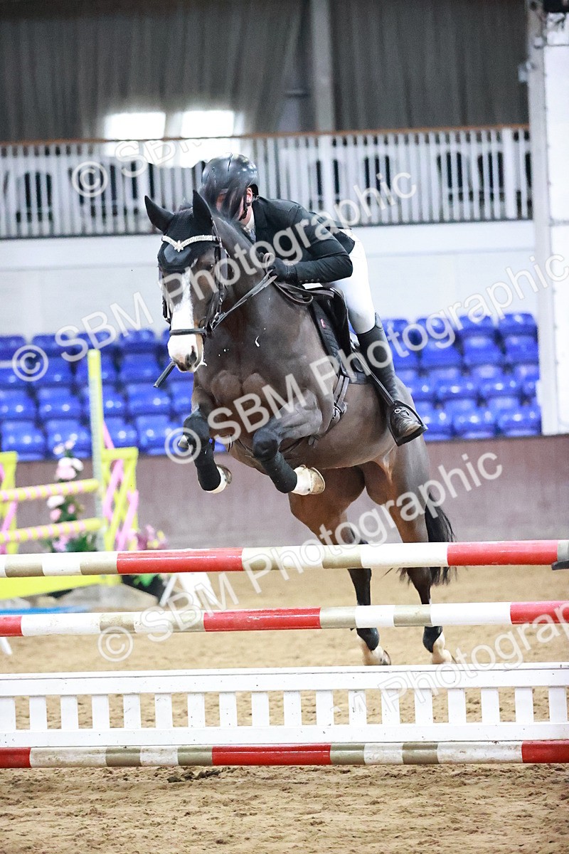 SBM_002277 - Class 10 - Senior newcomers 1.10m