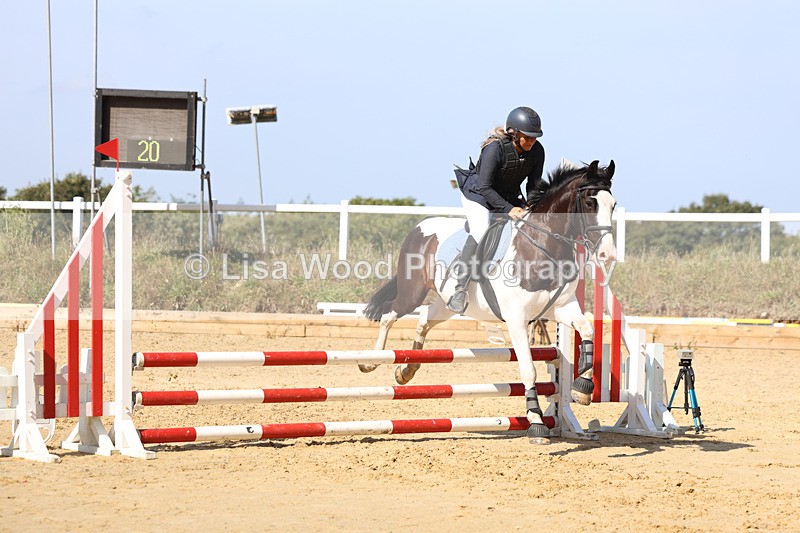 3E7A1204 - Class 7: 70cm Senior