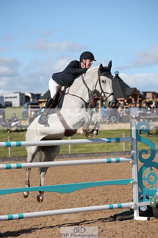 240419A-173736-09894 - Cls 10, 2 Star Big Tour 145cm  Break to End