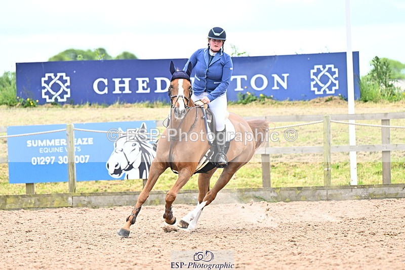 240608A-125136-02407 - Cls 4 Snr Newcomers and 1.10m Open