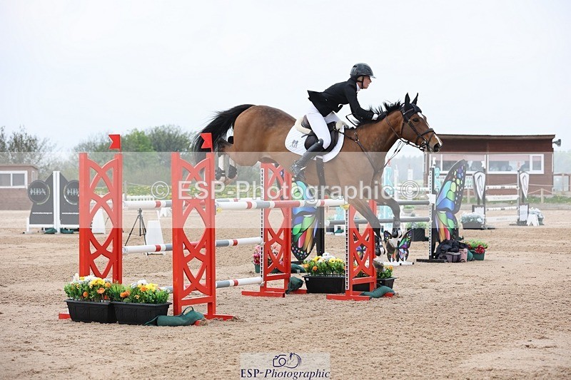 250424-120659-05224 - Cls 1 - 2 Star Small Tour