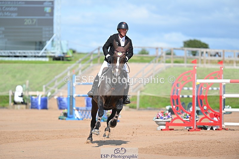 230721A-162555-07679 - Cls 10, 2 Star Big 1.45m Break to End