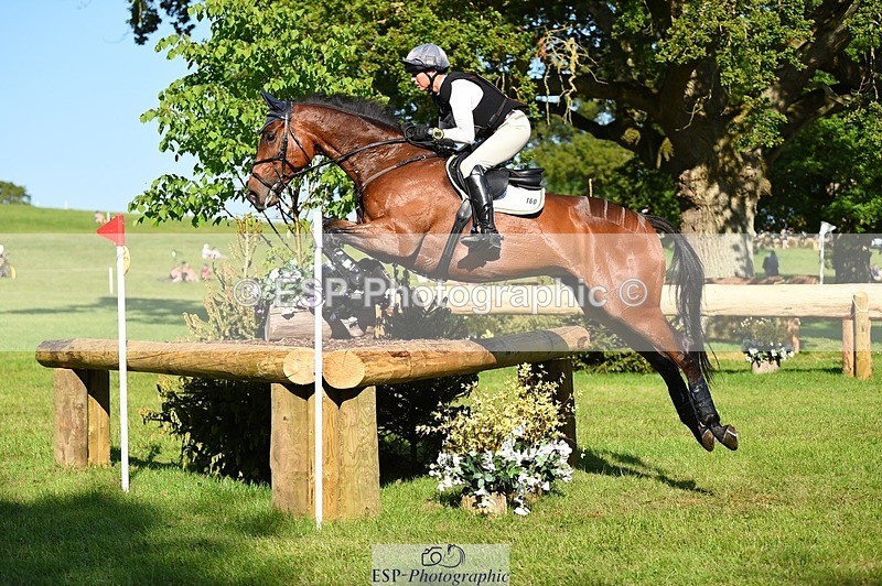 230527-174442-13618 - 160-SWHISKEY-Jeanette_Brakewell-XC