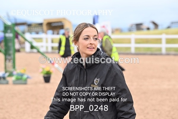 BPP_0248 - CLASS 25 SUN HOYS Redpost Equestrian Senior Foxhunter Second Round