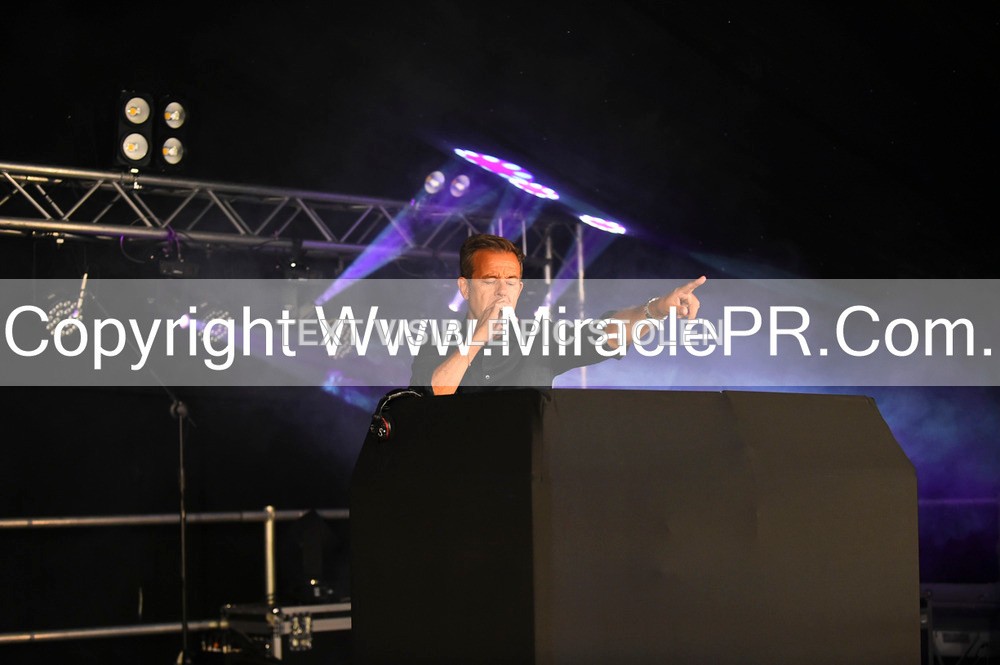 SH4_8550 - Pat Sharp.