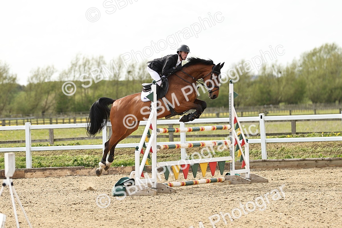 SBM_001600 - Class 5 -Senior Foxhunter - 1.20m