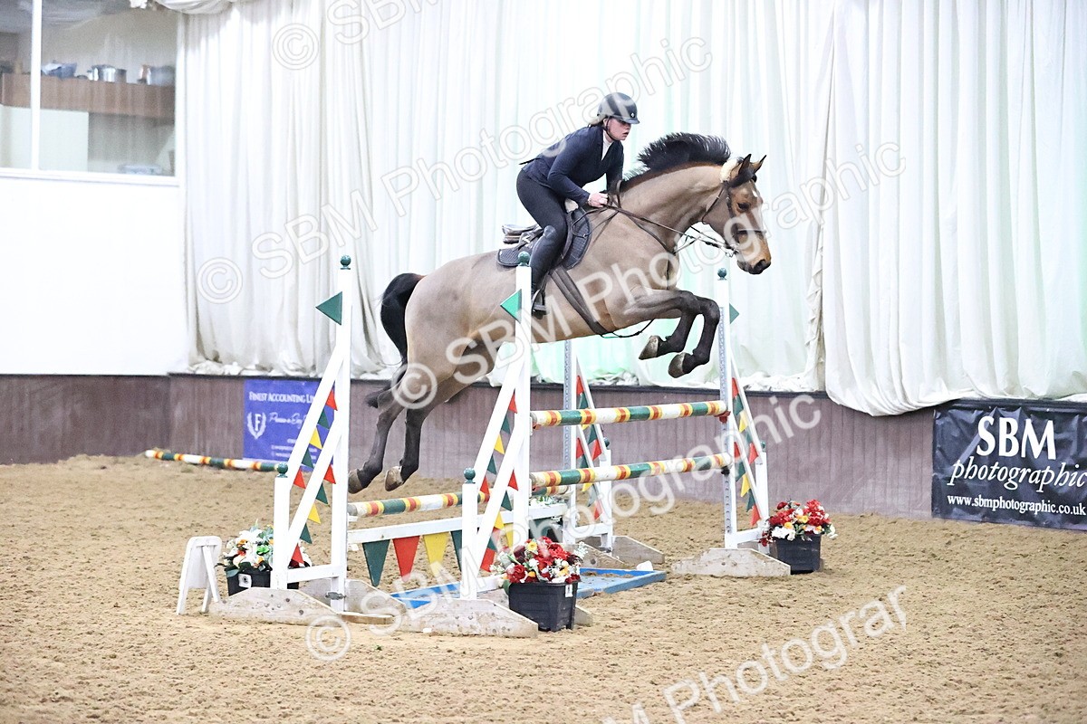 SBM_003668 - Class 17 - Senior Foxhunter - 1.20m