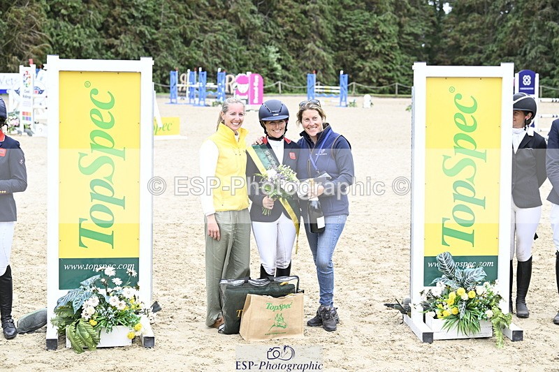 250525A-162535-18752 - Presentations Section D CCI 4 Star
