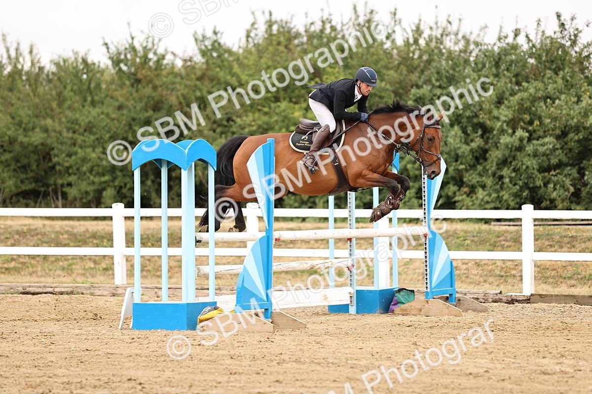 SBM_026261 - Class 11 - Senior Discovery - 1.00m