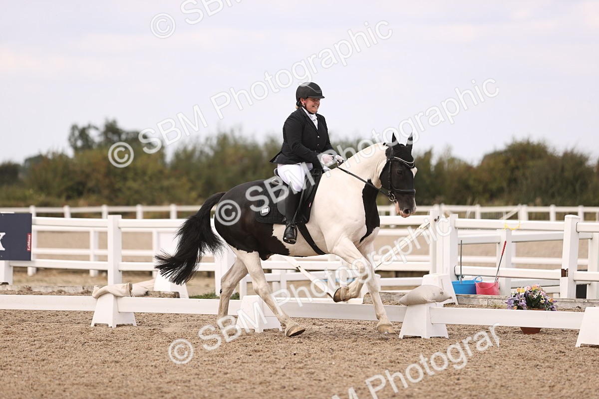 SBM_05990 - Class 37 Novice 5