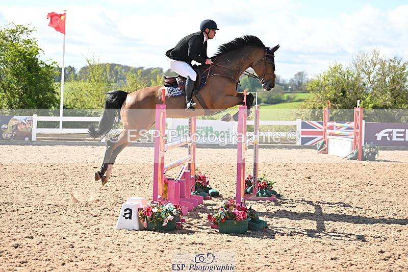 240419A-154023-08726 - Cls 14, 1 Star Bronze Tour 1.10m