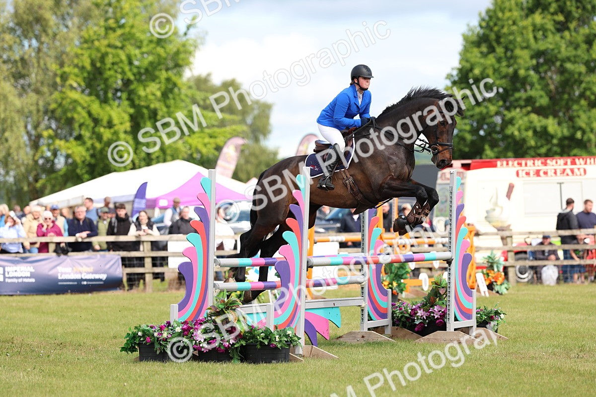 SBM_13381 - Class 206 - Senior Newcomers - 1.10m Open