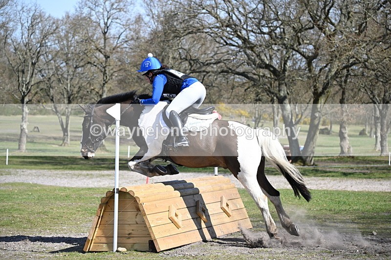 WJ6_2699 - Time 11:00 to 11:24