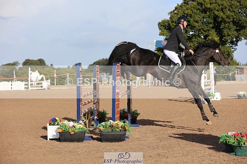 250911-090805-00326 - Cls 1 Snr 1.05 & 1.10m