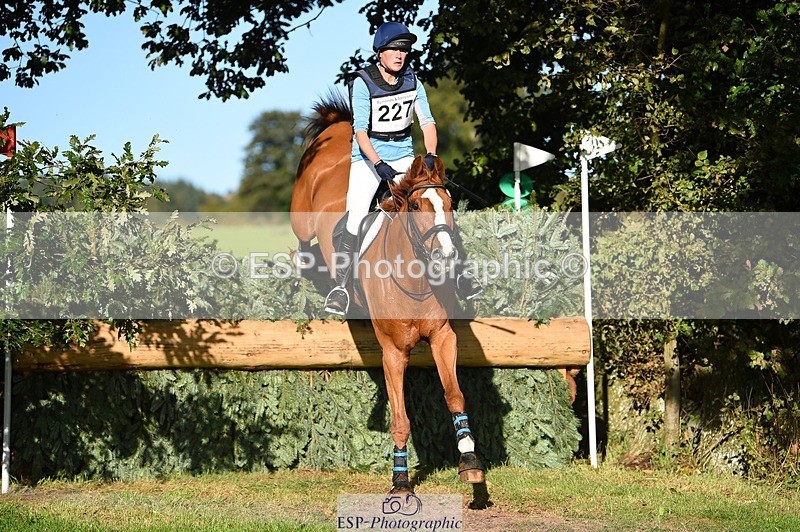 231022-103906-25498 - 227-DHI.GERARD.NITA-Danielle.Watt-XC