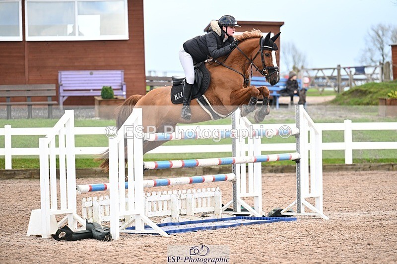 251206-143424-01324 - Cls 15 National 1.30m and 1.40m