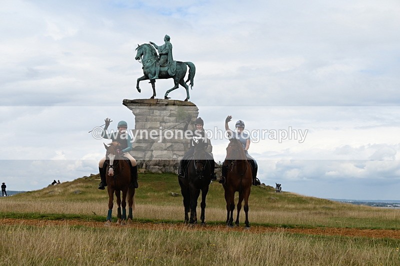 DSC_7579 - Time at Statue 13:16 to 13:52