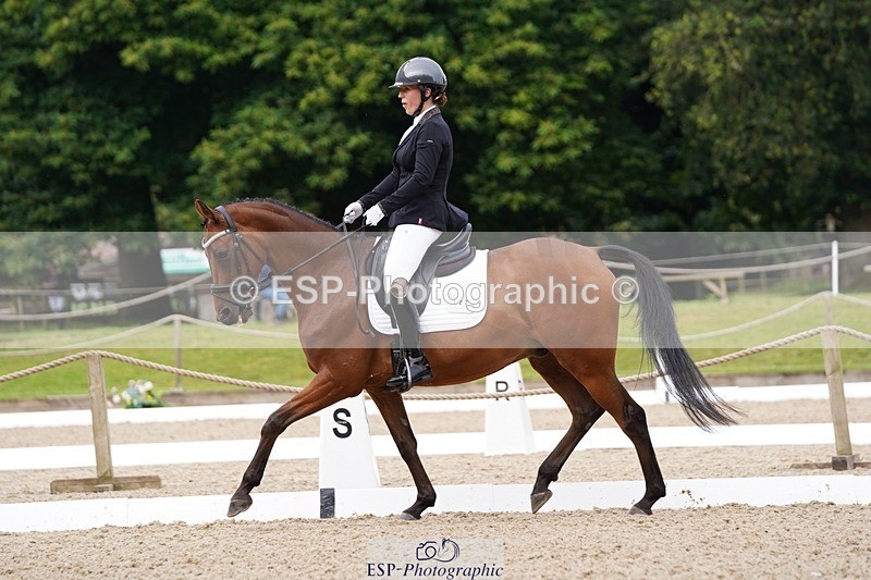 240721-104212-07658 - 127-Danielle_Thackray-Romanno_Maydream