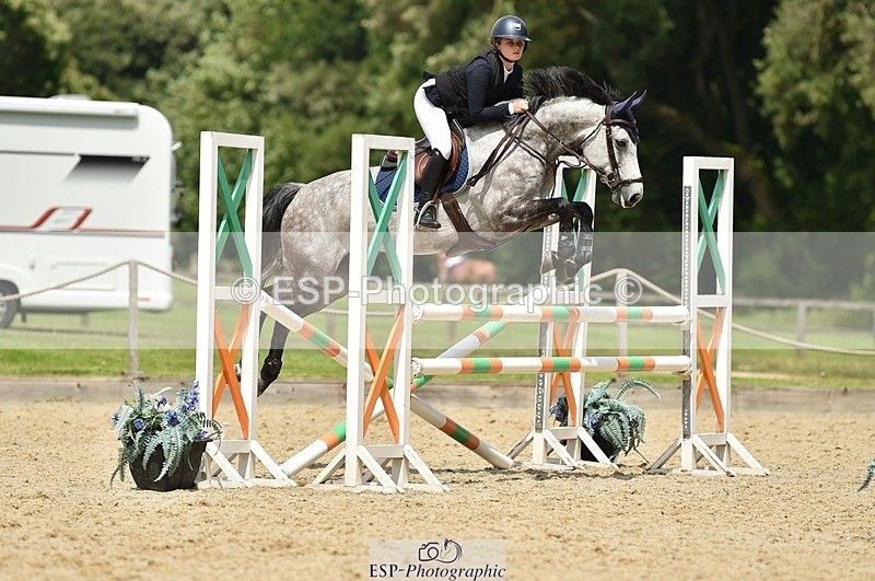 230706-140028-03202 - Cls 6 Newcomers & 1.10m Open