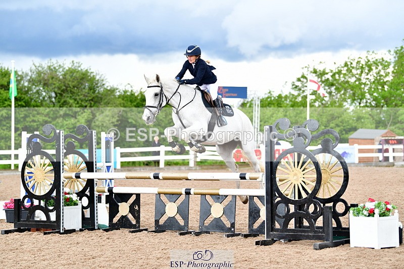 240526A-125112-08121 - Cls 33 95cm National Am Qualifier