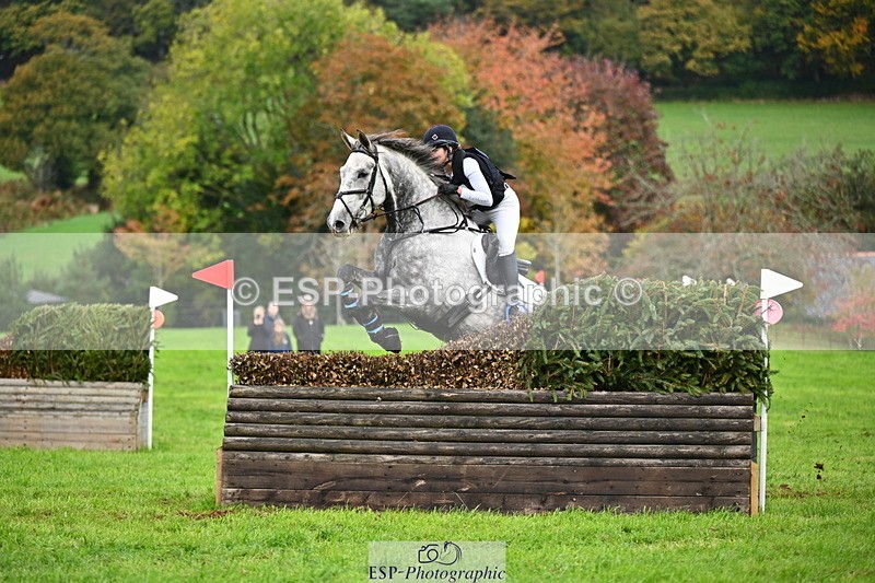 251025A-110645-18267 - E-382-Yasmin.Meredith