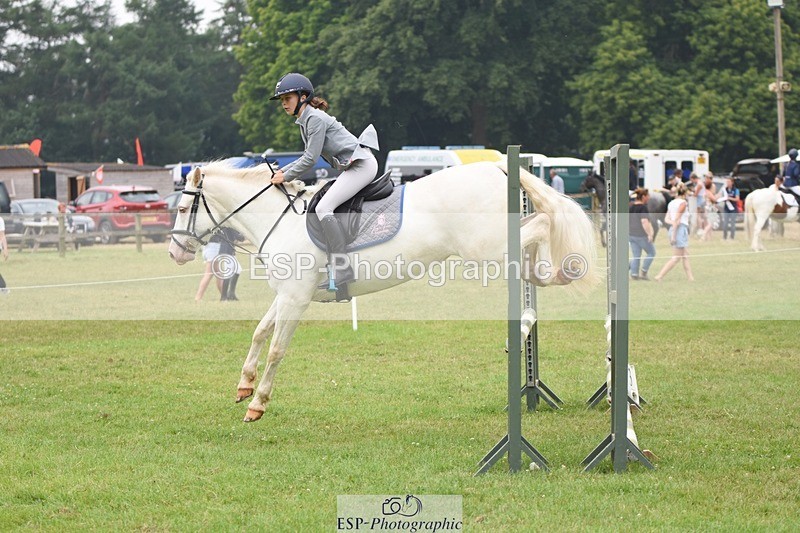 230618-101058-10294 - Cls 28 British Novice & 80cm Open