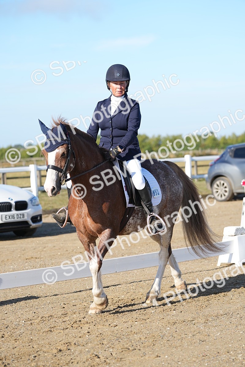 SBM_000295 - Class 2 - Intro 4 Champs - 8.30-9.26