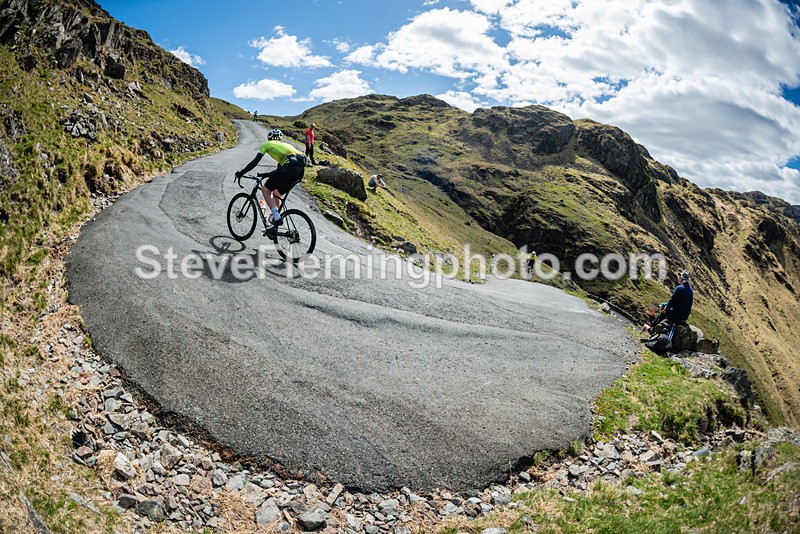 112357 - Hardknott Hairpin 11.00 - 12.00