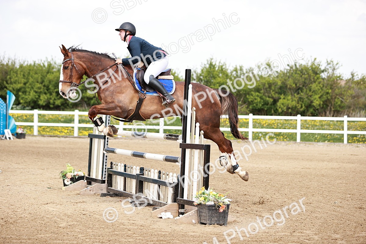  - Class 24 - Senior Newcomers - 1.10m