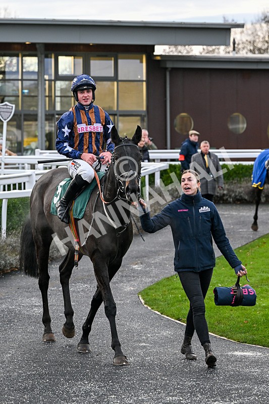 211125-Race 5-Sleeping Satellite-7944 - Race 5