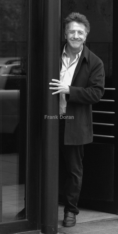 DUSTIN HOFFMAN - Frank Doran