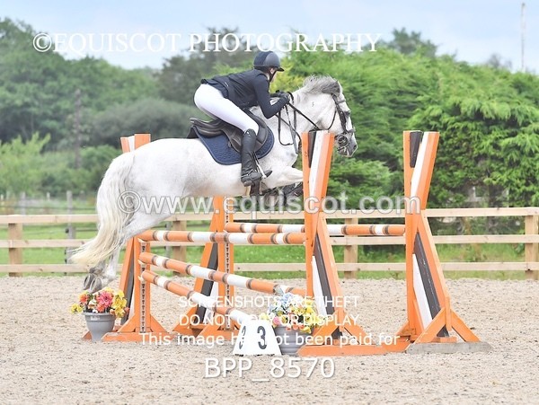 BPP_8570 - CLASS 19 SUN Pony Foxhunter/ 1.10m Open