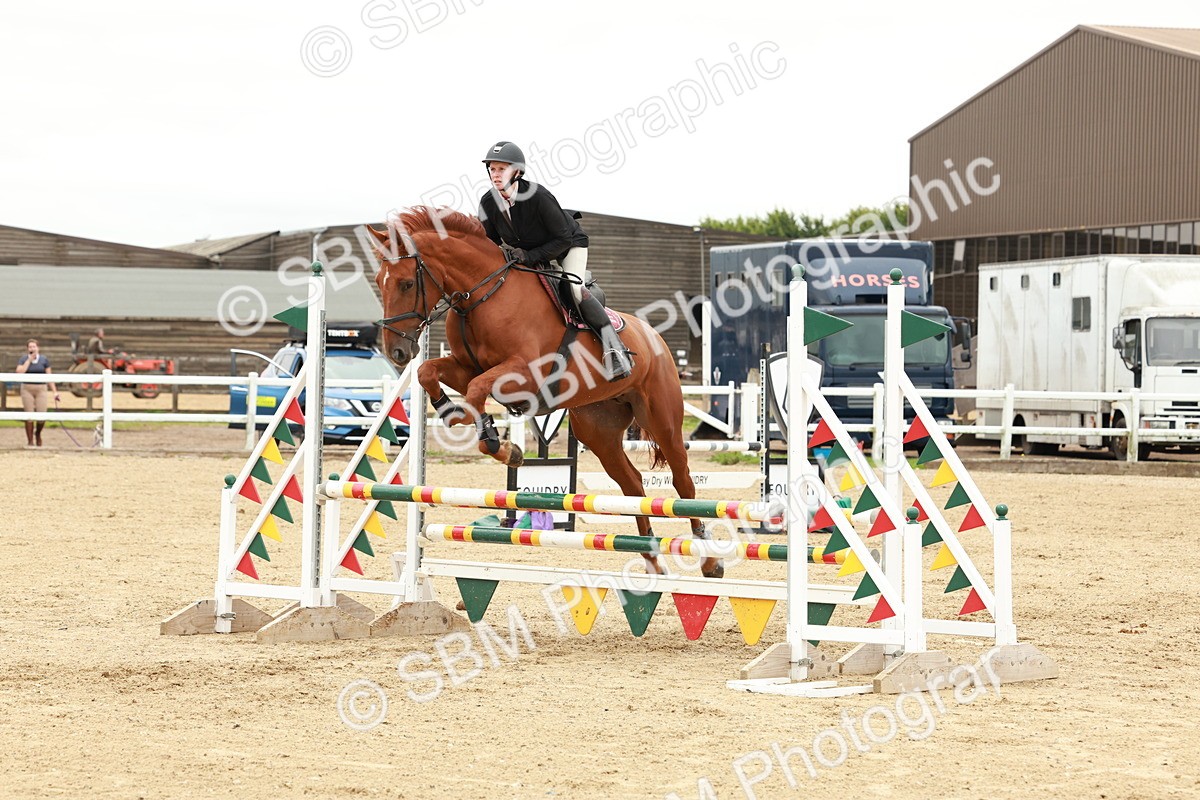 1I0A7124 - Class 2 - Senior British Novice