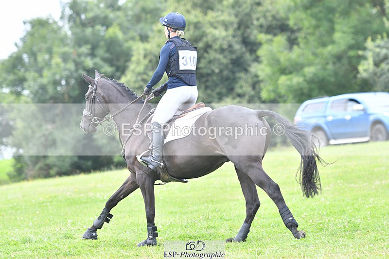 240804-114509-11854 - 310-Dani_Evans-BLACKADDER