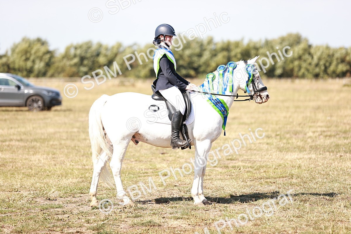 SBM_004640 - Class 12 - Novice 5 - 10.31-11.41