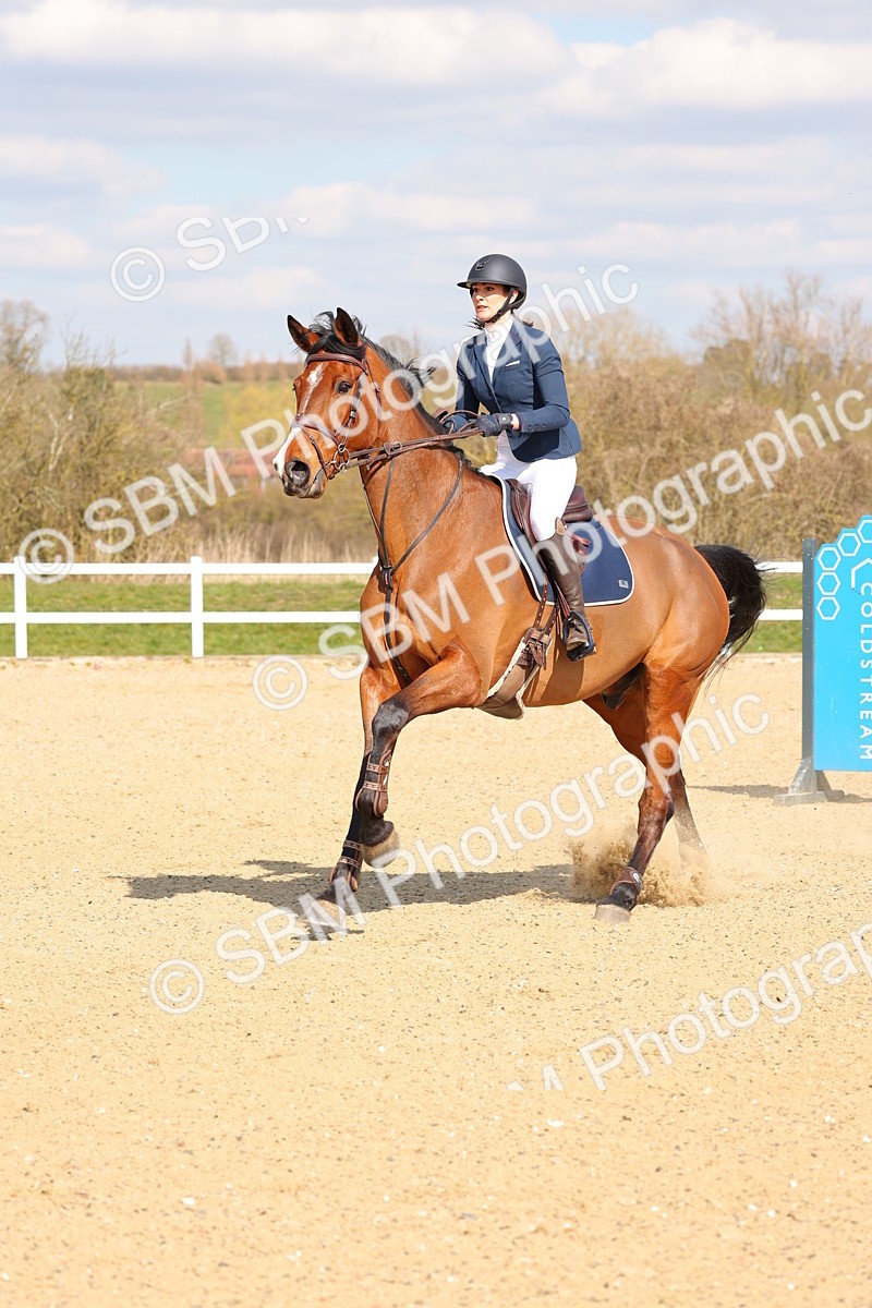 SBM_001406 - Class 4 - Senior Newcomers - 1.10m