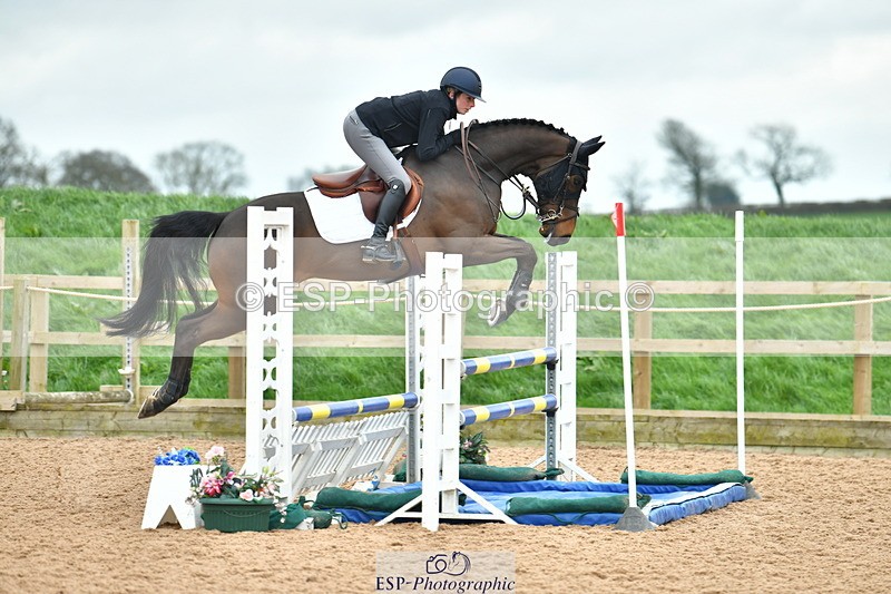230402A-111509-05291 - Cls 26 Chard Equestrian Grand Prix