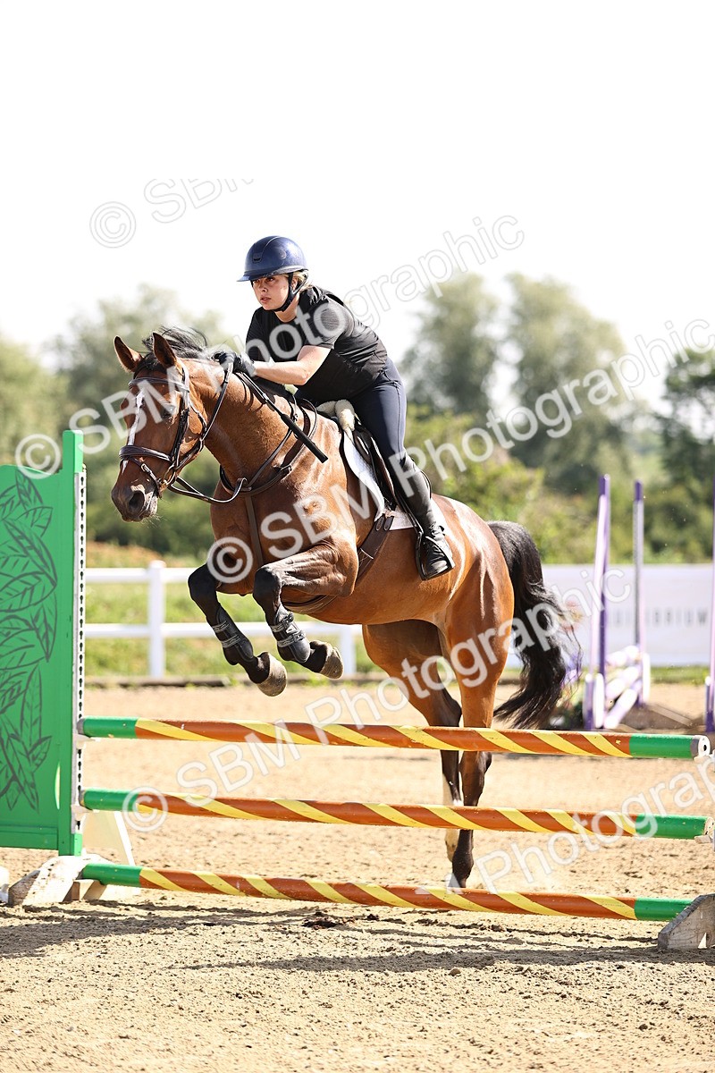 SBM_003434 - Class 8 - Clear Round
