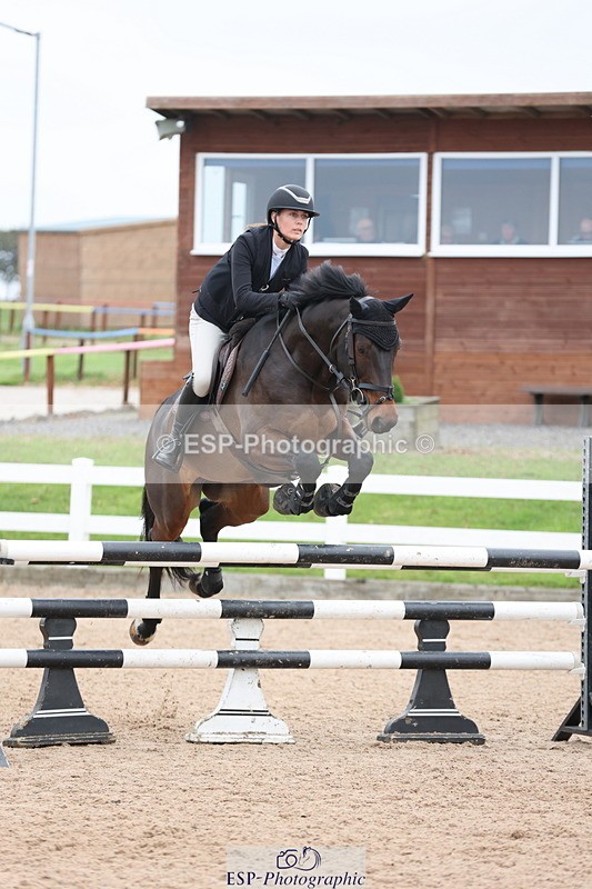 241101A-105736-01249 - FRI Cls 4 Snr 1.05m