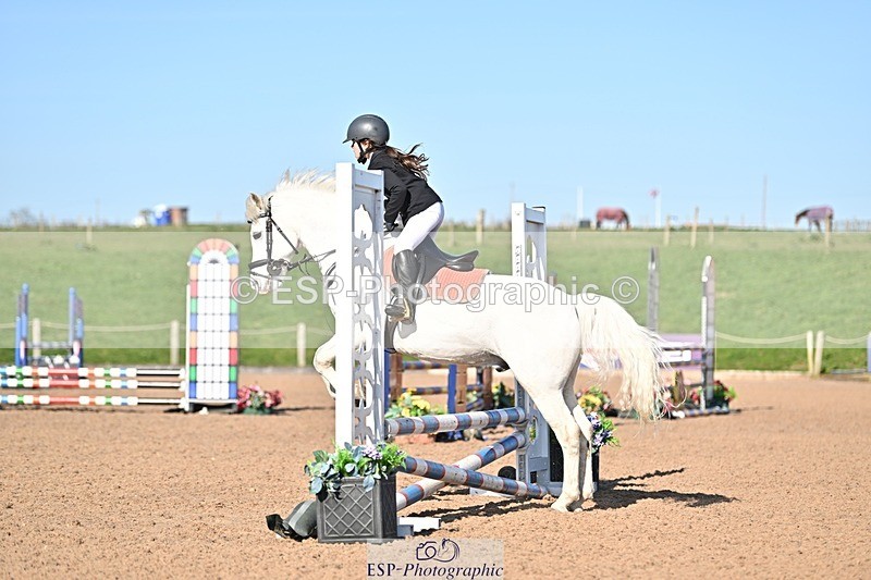 250401-164039-00183 - 60cm classes