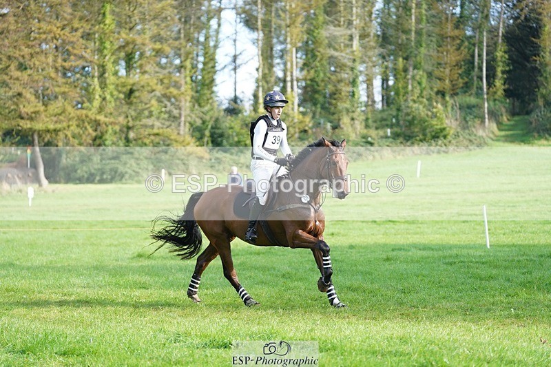 231020-112206-06908 - 039-LAUSANNE.W-Charlie.Ahl-XC