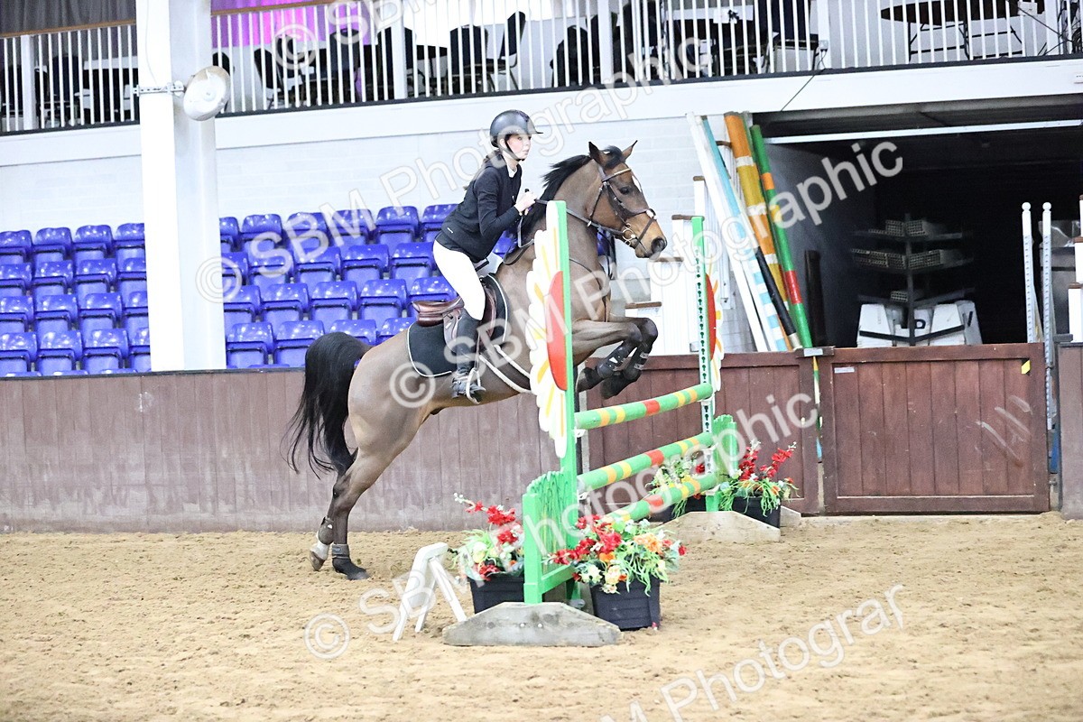 SBM_010479 - Class 12 - Blue Chip Pony Newcomers 1m Open both to Inc The Pony Restricted Rider Qualifier